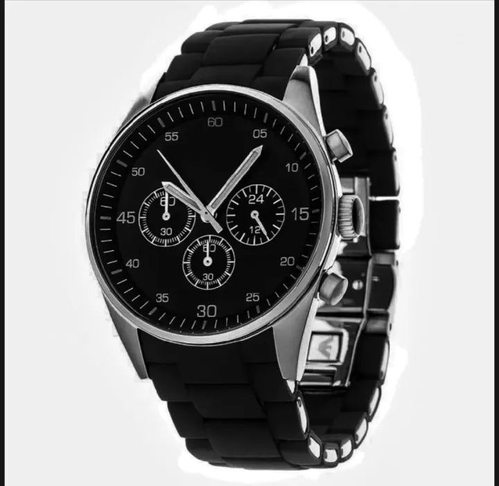 Casual Quartz Wrist Watch for Men with Rubber Strap