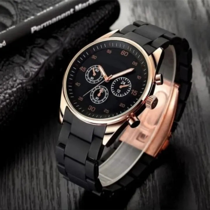 Casual Quartz Wrist Watch for Men with Rubber Strap
