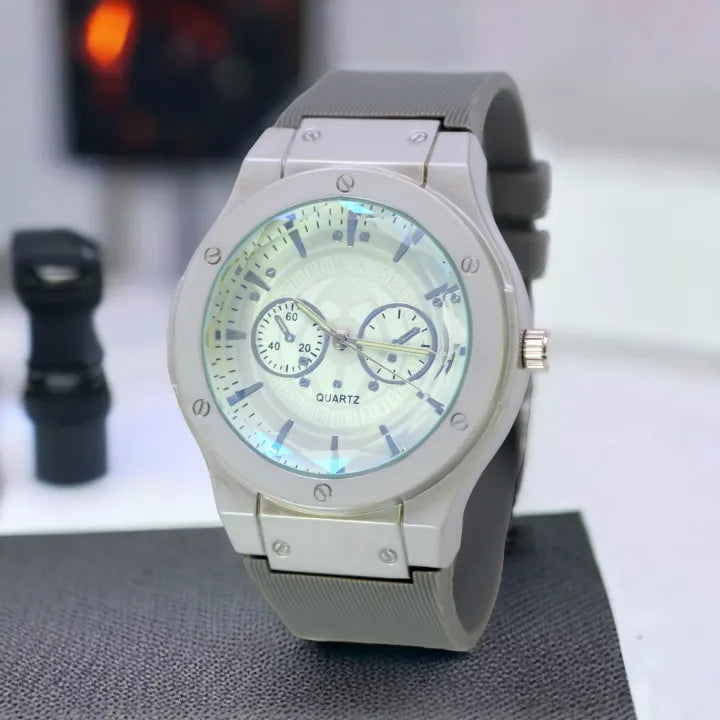 Stylish Sports Watch for Men with Silicone Strap