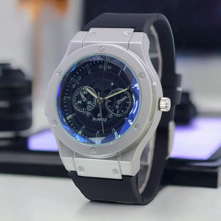 Stylish Sports Watch for Men with Silicone Strap
